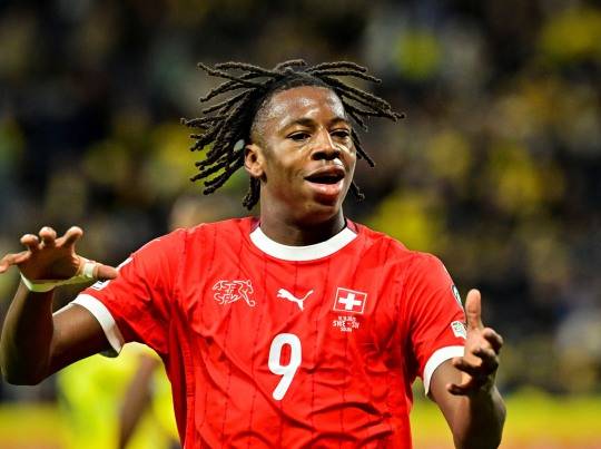 쐐기골 넣은 스위스의 만잠비. 사진[로이터=연합뉴스]