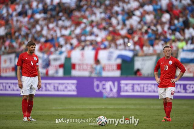 웨인 루니와 스티븐 제라드./게티이미지코리아