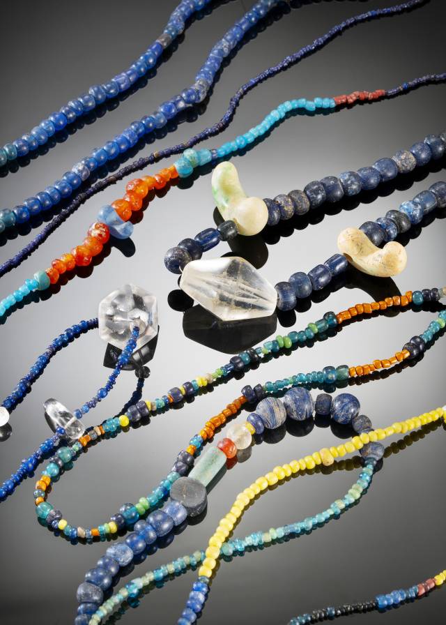 삼국시대 유리구슬 유물. 복천박물관 제공