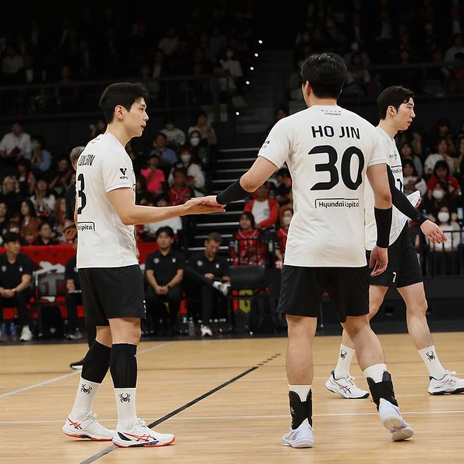 현대캐피탈 황승빈(왼쪽). 사진 | 현대캐피탈