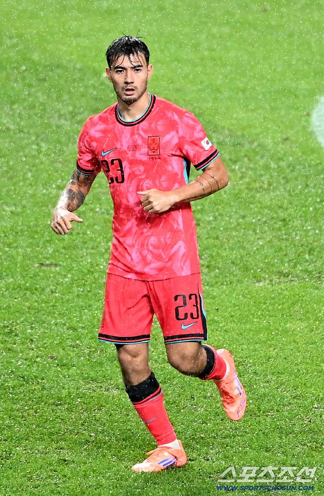 10일 서울월드컵경기장에서 열린 대한민국 축구대표팀과 브라질의 A매치 평가전, 경기에 나선 옌스 카스트로프의 모습. 상암=허상욱 기자wook@sportschosun.com/2025.10.10/