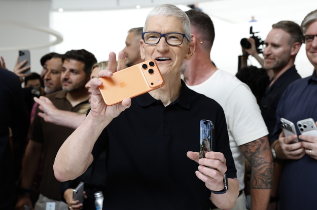 팀 쿡 애플 CEO. EPA 연합뉴스