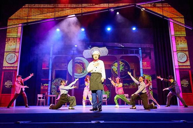 용의자 중의 한 명인 쉐프 김슐랭