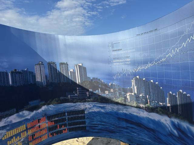 디아나 레로넥 ‘탈의실’(2025) 내부. 김은영 기자 key66@