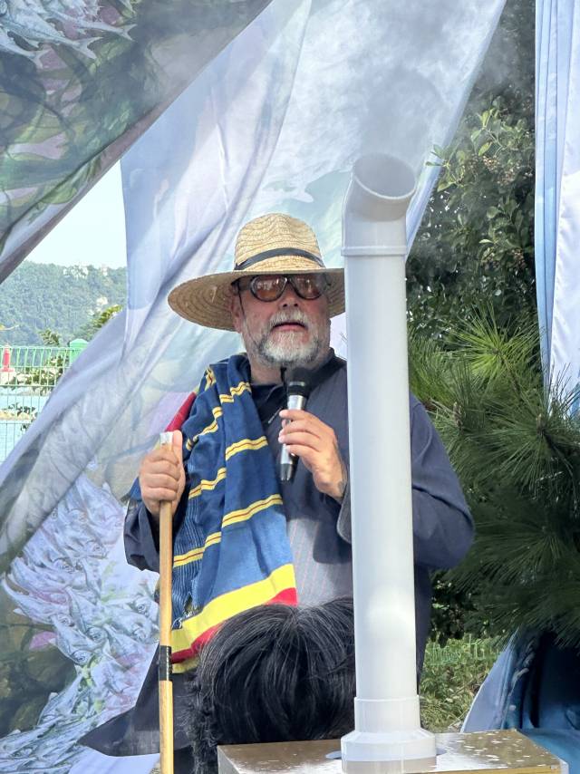 ‘안개 클럽’(2025)을 선보인 비론 에롤 베르트. 김은영 기자 key66@