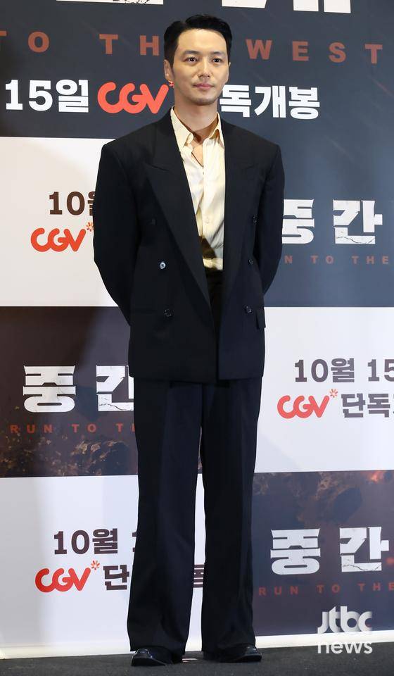13일 오후 서울 용산 CGV 아이파크몰에서 영화 '중간계' 언론시사회가 열렸다. 강윤성 감독, 배우 변요한, 김강우, 방효린, 임형준이 참석했다. 박세완 엔터뉴스팀 기자 park.sewan@jtbc.co.kr