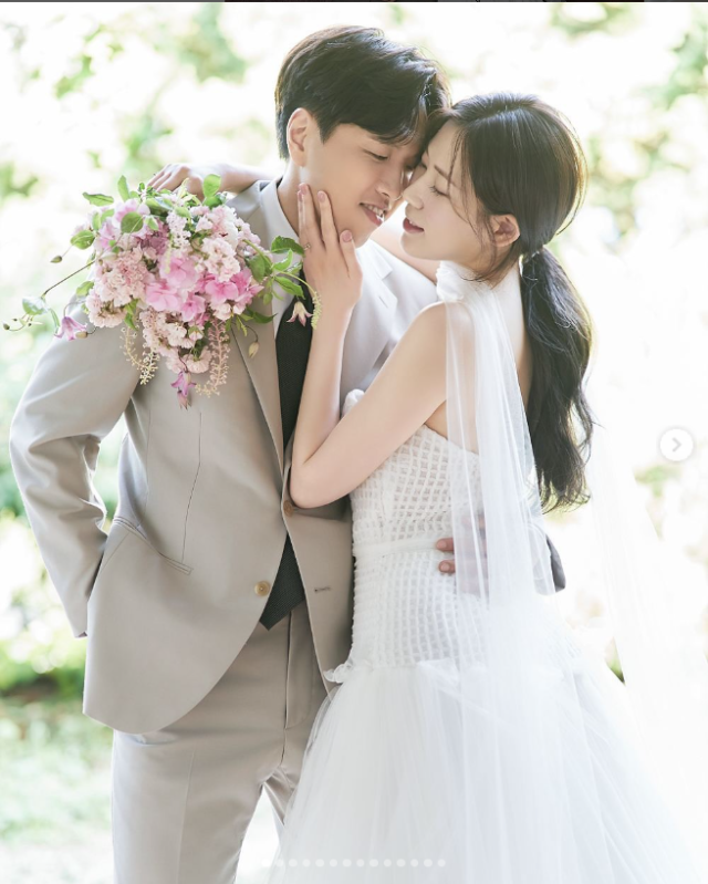 '나는 솔로' 20기 출연자 영자와 광수. /영자 소셜미디어