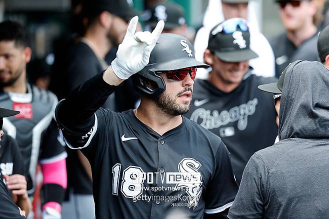 ▲ 터크먼은 2023년 연봉은 손해를 봤지만, 2024년부터 이를 만회하며 한화를 떠난 이후 KBO리그에서는 받기 어려운 금액을 손에 넣을 전망이다