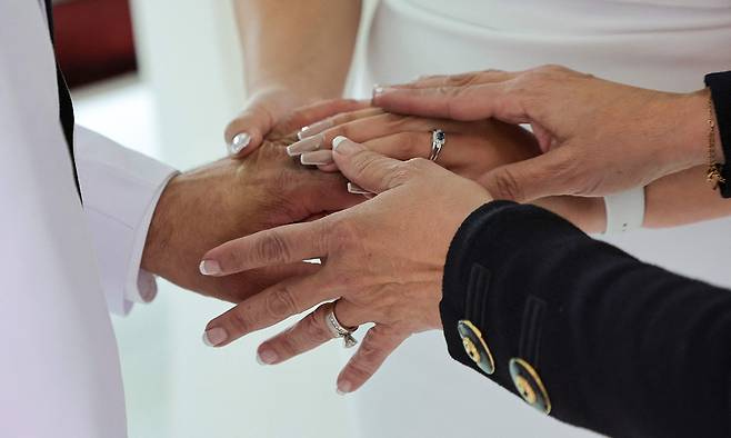 미국 네바다주 라스베이거스에서 열린 한 결혼식 모습. AFP연합뉴스