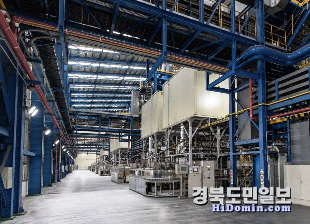 포스코퓨처엠 세종 음극재공장 생산라인. 사진=포스코퓨처엠 제공