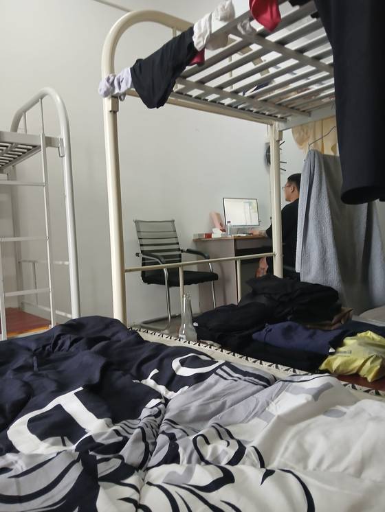 61일간 캄보디아에 갇혀있었던 40대 남성 허민중(가명)씨를 사간 ‘고슴도치’의 작업장 모습. 사진 허씨