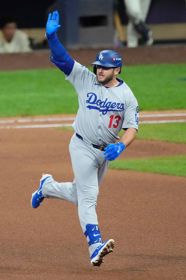 먼시가 홈런을 때린 뒤 베이스를 돌고 있다. 사진= Getty Images/AFP= 연합뉴스 제공