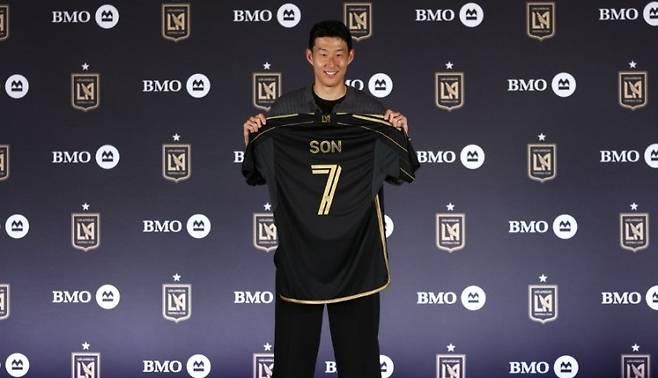 월드클래스 손흥민 선수의 LAFC 입단식 모습. [애플TV 제공]