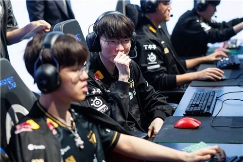 14일 T1, IG 완파하고 월드챔피언십 본선 진출 [연합뉴스 제공]