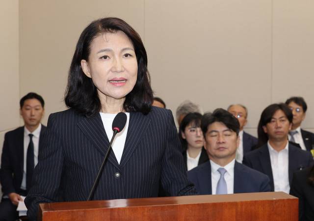 ▲이진숙 전 방송통신위원장이 14일 서울 여의도 국회 과학기술정보방송통신위원회에서 열린 2025년도 국정감사에서 발언하고 있다. ⓒ 연합뉴스