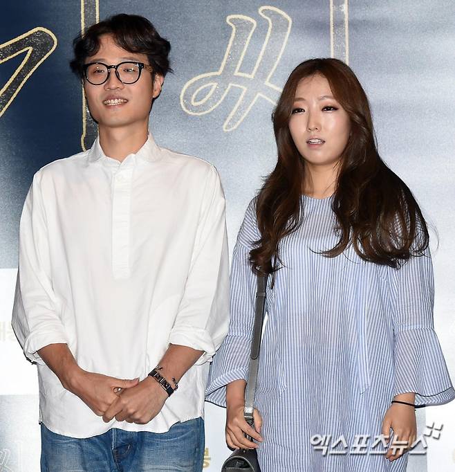 가수 조정치와 정인 부부.