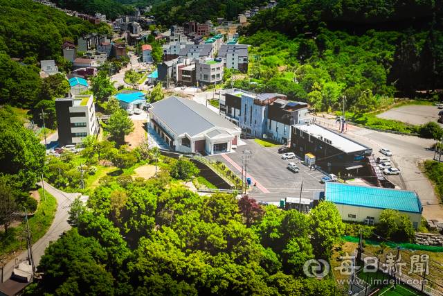 경기도 용인 수진에 위치한 페이스튼 기독국제학교 전경. 주원홀딩스 제공