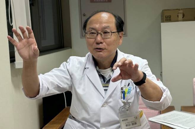 8월 20일 히노병원에서 만난 고다 마사히코 히노병원 원장. 그는 30년간 도시에서 전문의 생활을 하다가 남은 인생은 지역의료에 바치겠다는 생각으로 돗토리현으로 왔다. 사진=천옥현 기자