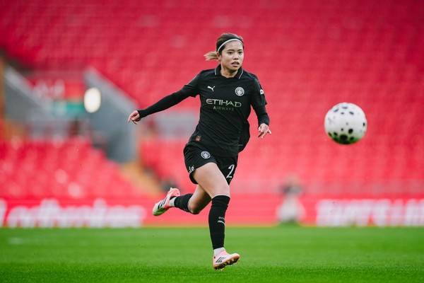 하세가와 유이/ 맨시티 우먼 공식 엑스