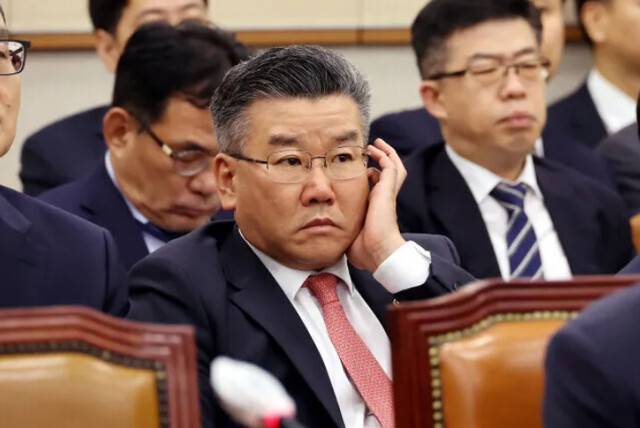 유병호 감사원 감사위원이 2023년 7월26일 오전 국회에서 열린 법사위 전체회의에서 의원 질의를 듣고 있다. 김경호 선임기자 jijae@hani.co.kr