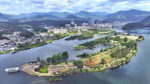 자라섬 전경. 경기도 제공