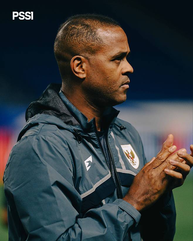 파트릭 클라위버르트 감독. 인도네시아축구협회 홈페이지