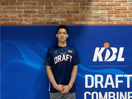 서울 SK 지명 받은 '연고선수 1호' 에디 다니엘 [촬영 오명언]