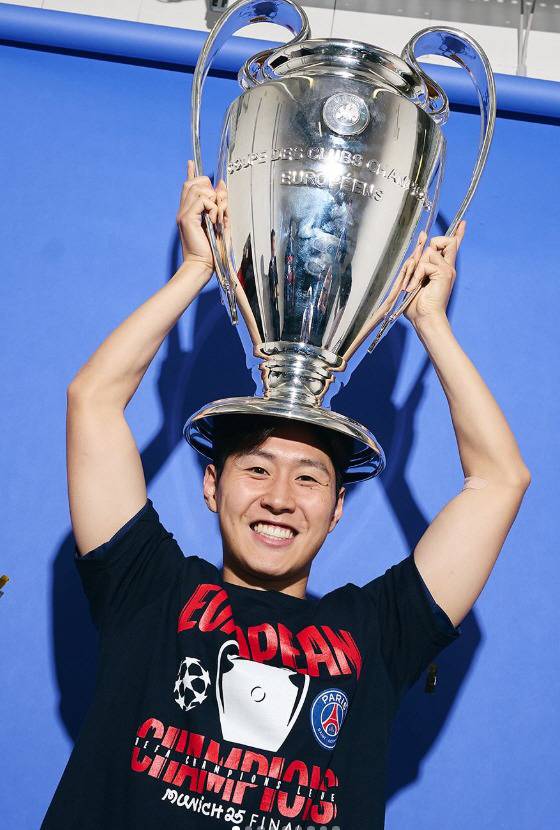 PSG SNS
