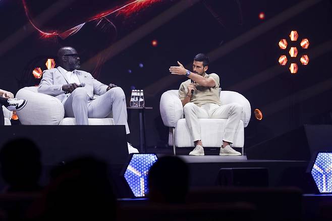 조이 포럼에 참석하여 자신의 테니스 인생을 이야기 하는 조코비치(GettyimagesKorea)