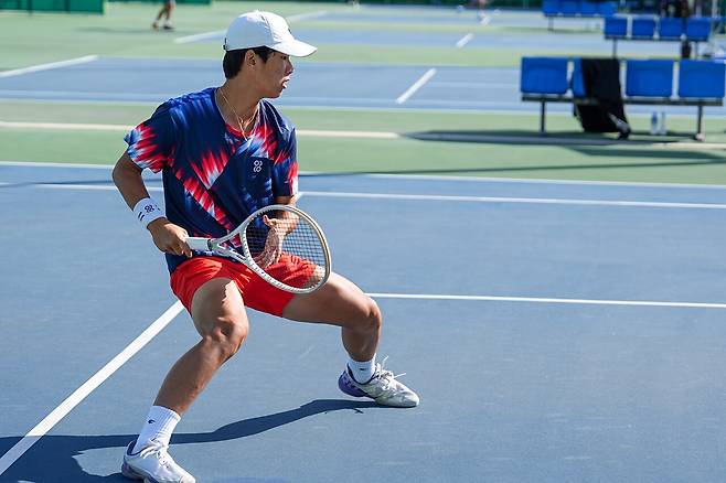 남자단식 4강에 오른 김시윤
