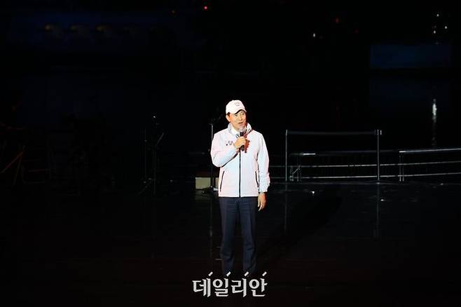 17일 서울 송파구 석촌호수에서 열린 제3회 서울 발레페스티벌 개막식에서 오세훈 서울시장이 축사를 하고 있다. ⓒ데일리안 김민석 기자