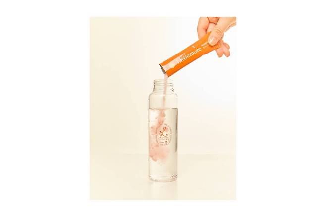 아르앤비타는 파도타다가 선보인 웰니스 브랜드 리틀모어의 첫 제품이다 / 출처=파도타다