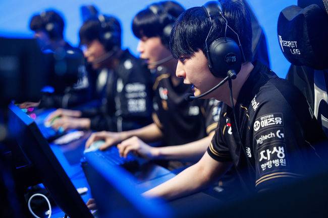 라이엇게임즈 플리커