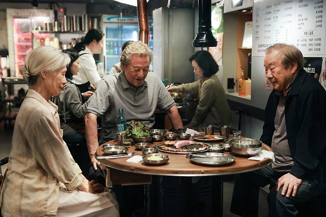 영화&nbsp;‘사람과 고기’ 중 스틸컷.&nbsp;트리플픽쳐스 제공