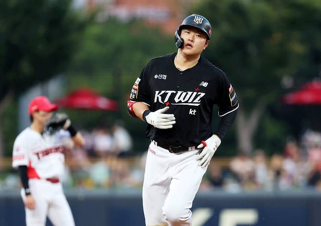 ▲ 오재일은 17일 구단을 통해 현역 은퇴를 선언했다. 오재일은 올 시즌 팀의 구상에서 점차 사라지며 1군에서는 한 경기에도 나서지 못했다 ⓒ연합뉴스