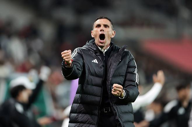 서울월드컵경기장/ K리그1/ FC서울 vs 전북현대모터스/ 전북 거스 포옛 감독/ 승리 세레머니/ 포효/ 사진 정재훈