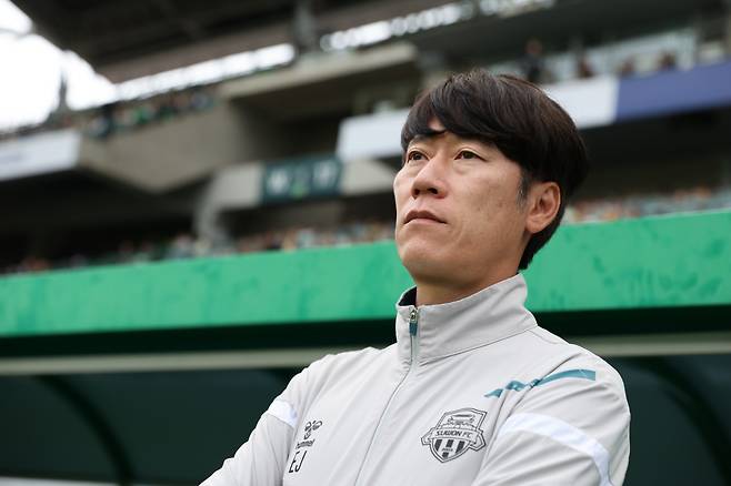 전주월드컵경기장/ K리그1/ 전북현대모터스 vs 수원FC/ 수원 김은중 감독/ 사진 하서영