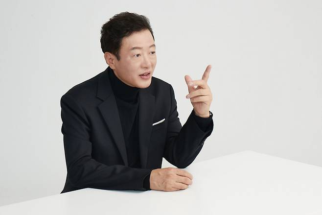 Kim Rando (Miraebook Publishing)