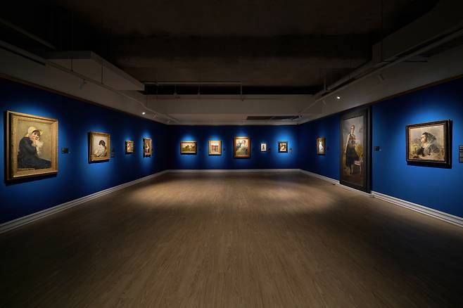 Installation view of “The 19th-Century Collection From Capodimonte Museum” at My Art Museum in Seoul (My Art Museum)