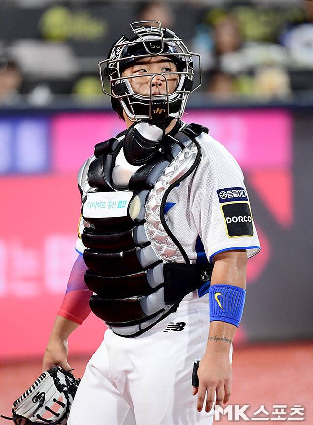 천재 타자로 불리는 강백호지만 확실하지 않은 수비 포지션과 기복은 FA 시장에서의 최대 약점이다.  사진=김영구 기자