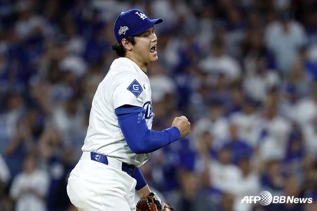 삼진을 잡아내고 포효하는 오타니. /AFPBBNews=뉴스1