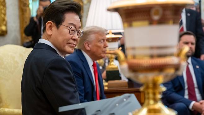 한미 양국이 3500억 달러의 대미 투자를 놓고 막판 협상을 이어가고 있다.[사진｜뉴시스]