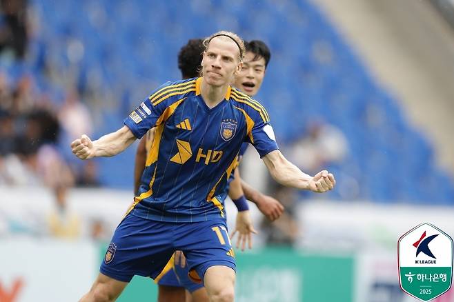 골 세리머니 하는 울산 루빅손. [프로축구연맹 제공. 재판매 및 DB 금지]