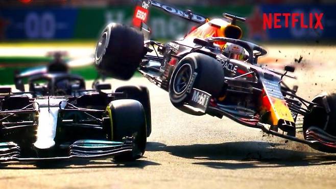 2019년부터 넷플릭스에서 방영하고 있는 '본능의 질주'는 F1 경기 비하인드 스토리를 담았다. 넷플릭스