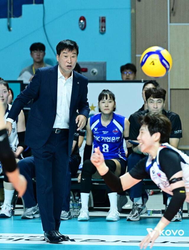 IBK기업은행 김호철 감독./KOVO