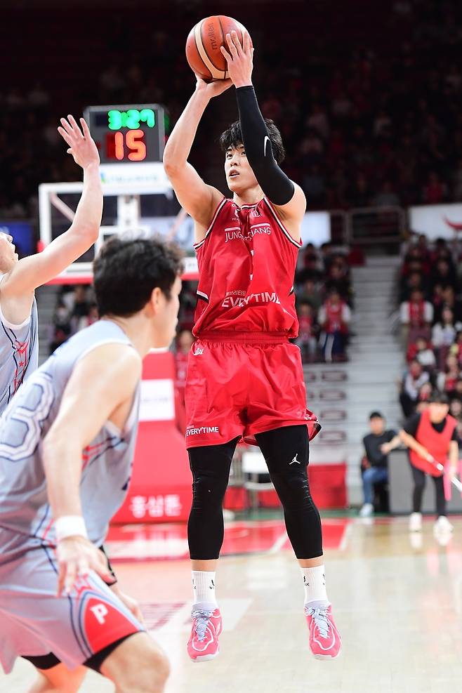 정관장 변준형의 슛 [KBL 제공. 재판매 및 DB 금지]