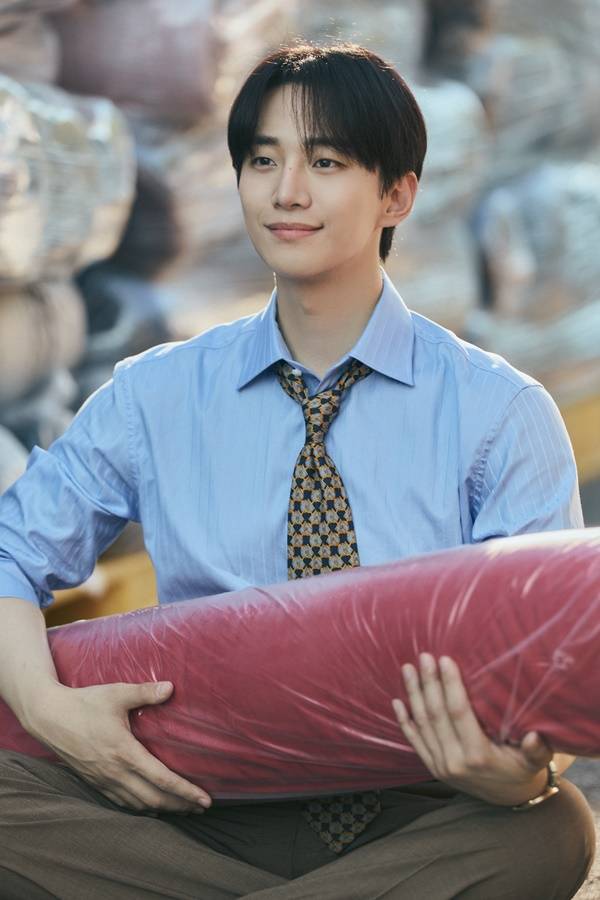 tvN 토일드라마 '태풍상사'의 강태풍 역 이준호./사진제공=O3 Collective