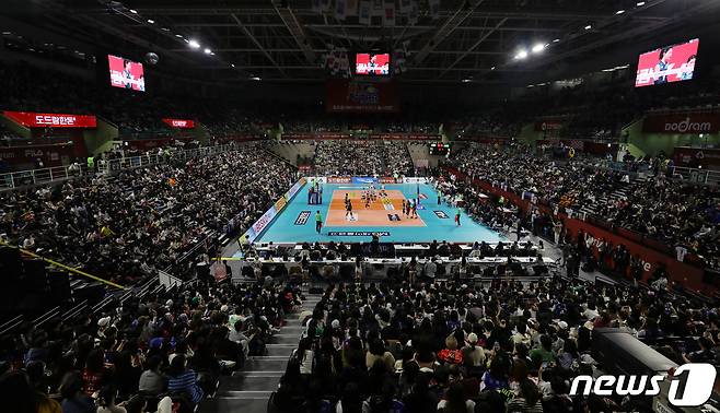 V리그가 새로운 전기를 맞았다. /뉴스1 DB ⓒ News1 김진환 기자