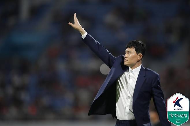 강원 정경호 감독. 제공 | 한국프로축구연맹