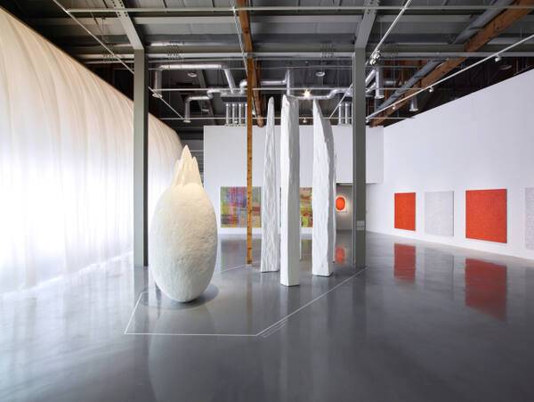 ‘틸팅 그라운드 展’ 전경. 인천아트플랫폼 제공